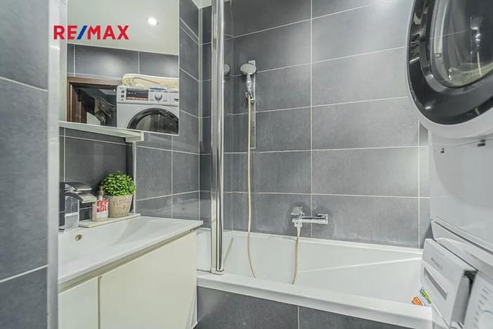 Prodej bytu 2+1, Kladno, Anglická, 51 m2