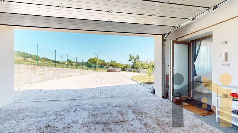 Prodej rodinného domu, Vinařice, 269 m2