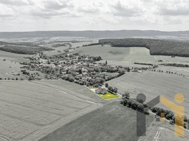 Prodej rodinného domu, Vinařice, 269 m2