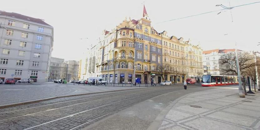 Pronájem restaurace, Praha - Holešovice, Janovského, 340 m2
