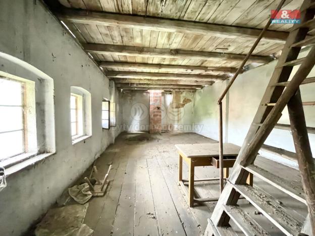 Prodej rodinného domu, Pnětluky, 148 m2