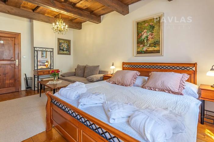 Prodej ubytování, Český Krumlov, Dlouhá, 125 m2