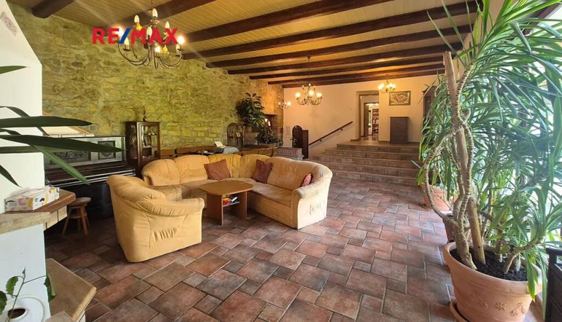 Prodej ubytování, Janůvky, 457 m2