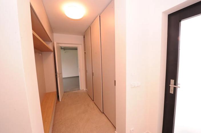 Pronájem rodinného domu, Praha - Horní Měcholupy, U Golfu, 169 m2