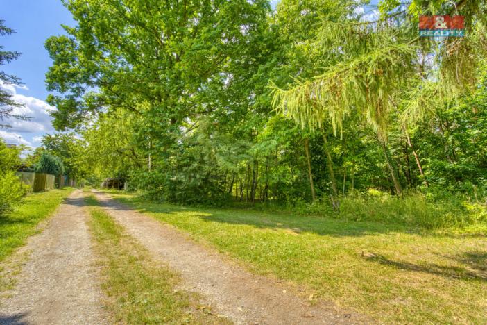 Prodej pole, Kunějovice, 1697 m2