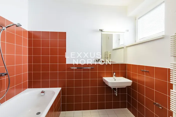 Pronájem rodinného domu, Praha - Dejvice, Štiplova, 219 m2