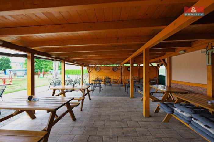 Prodej restaurace, Chropyně, Hanácké náměstí, 249 m2