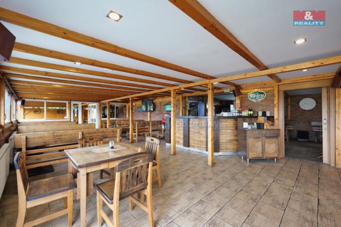 Prodej restaurace, Chropyně, Hanácké náměstí, 249 m2