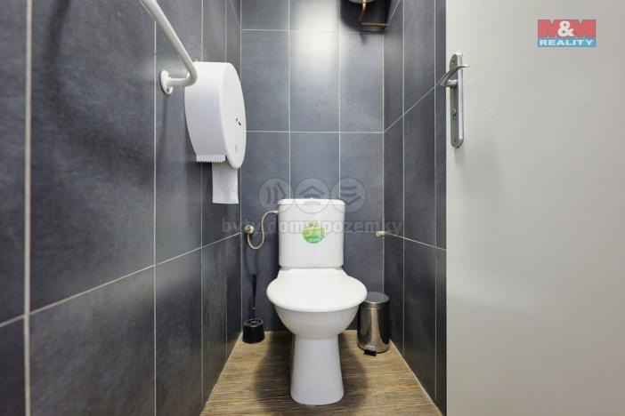 Prodej restaurace, Chropyně, Hanácké náměstí, 249 m2