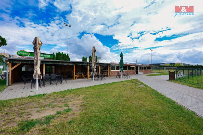 Prodej restaurace, Chropyně, Hanácké náměstí, 249 m2