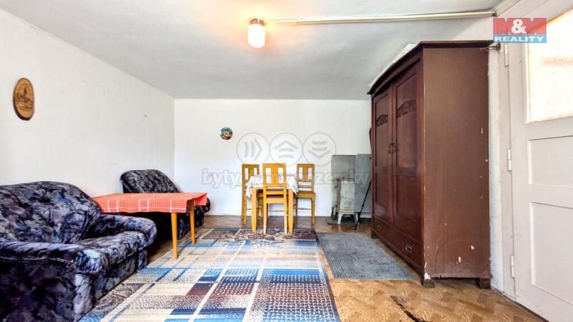 Prodej chaty, Káraný, 35 m2