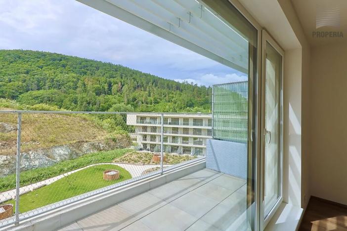 Pronájem bytu 2+kk, Brno, Bystrcká, 56 m2