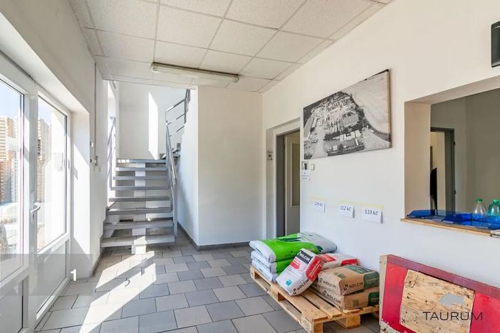 Prodej komerční nemovitosti, Vojkovice, 12027 m2