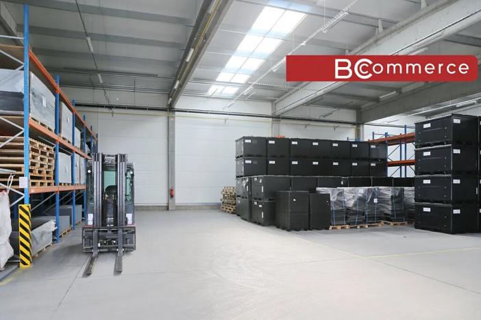 Pronájem skladu, Kuřim, 640 m2