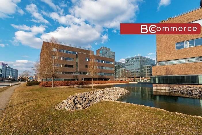 Pronájem kanceláře, Brno, 936 m2