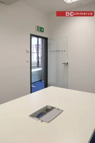 Pronájem kanceláře, Brno, Starobrněnská, 149 m2