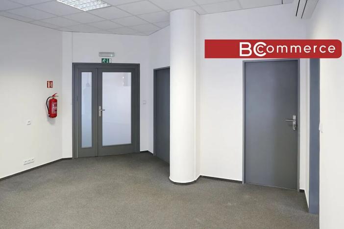 Pronájem obchodního prostoru, Brno, 145 m2