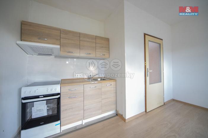 Prodej bytu 2+kk, Děčín - Děčín V-Rozbělesy, Závodní, 42 m2