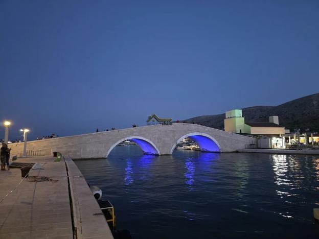 Prodej apartmánu, Pag, Chorvatsko, 165 m2