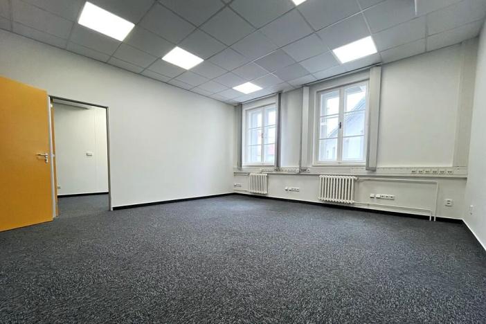 Pronájem kanceláře, Brno, Moravské náměstí, 79 m2