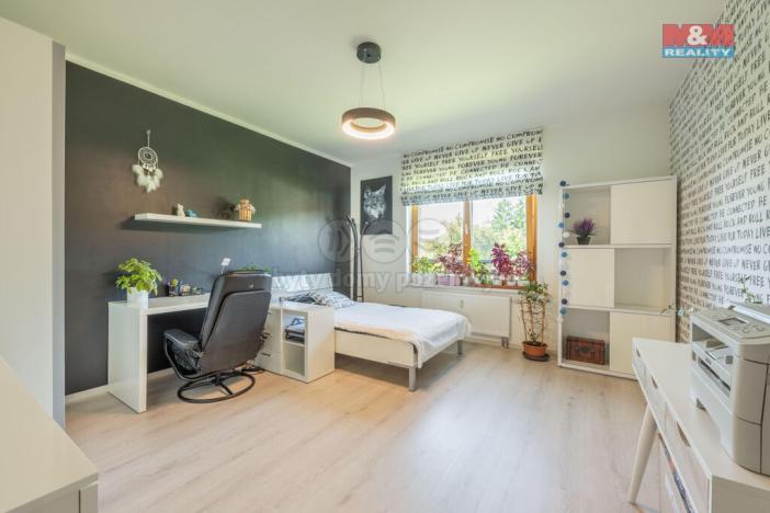 Prodej bytu 4+kk, Průhonice, Školní, 95 m2