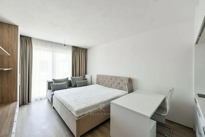 Pronájem bytu 1+kk, Praha - Vršovice, Petrohradská, 34 m2