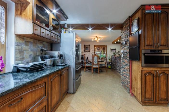 Prodej rodinného domu, Karlovy Vary - Stará Role, Nové domky, 152 m2