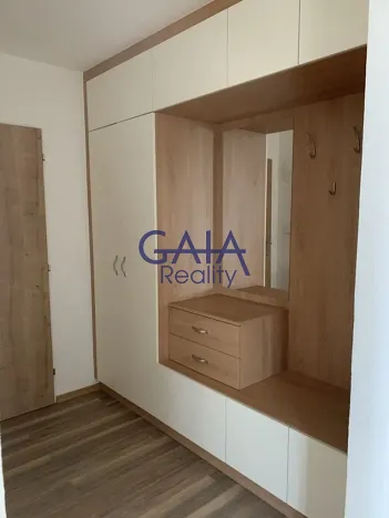 Pronájem bytu 1+kk, Břeclav, Lednická, 34 m2