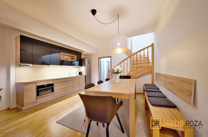 Prodej bytu 3+kk, Černý Důl, 89 m2