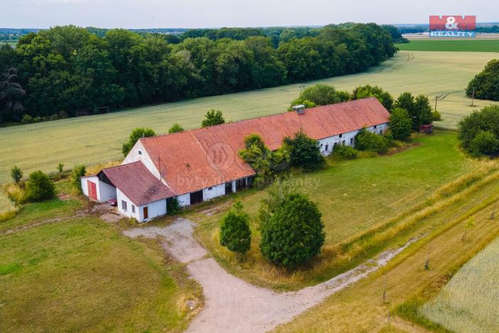 Prodej komerčního pozemku, Třebosice, 34314 m2
