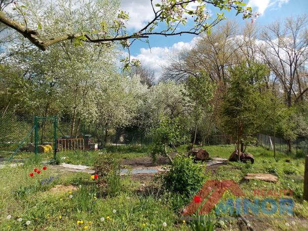 Prodej zahrady, Slaný, Husova, 975 m2
