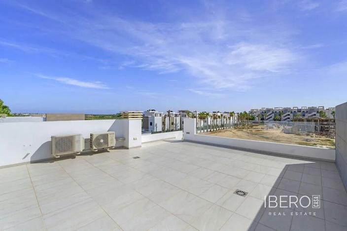 Prodej rodinného domu, Guardamar del Segura, Španělsko, 104 m2