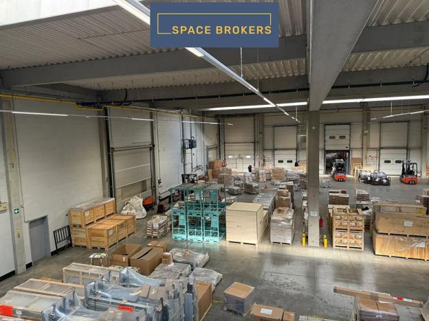 Pronájem skladu, Brno, 2655 m2