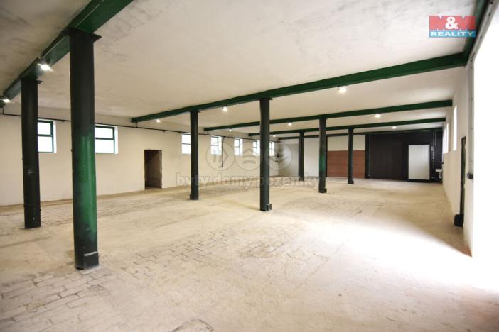 Pronájem výrobních prostor, Čečelice, Družstevní, 250 m2