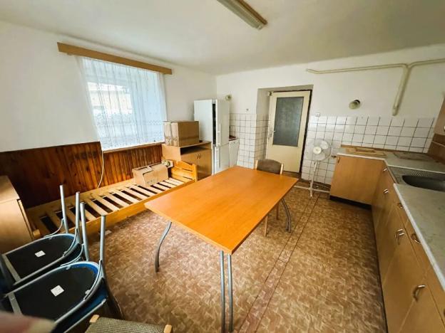 Prodej rodinného domu, Bechlín, 250 m2