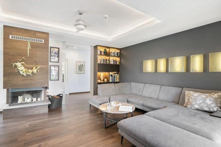 Prodej vily, Praha - Horní Počernice, Jívanská, 220 m2