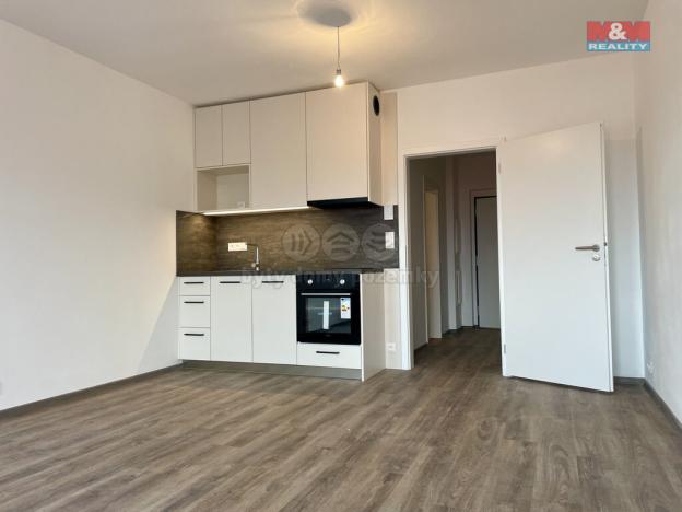 Pronájem bytu 1+kk, Vyškov, Hybešova, 36 m2