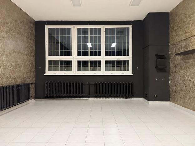 Pronájem obchodního prostoru, Kopřivnice, Nové náměstí, 40 m2