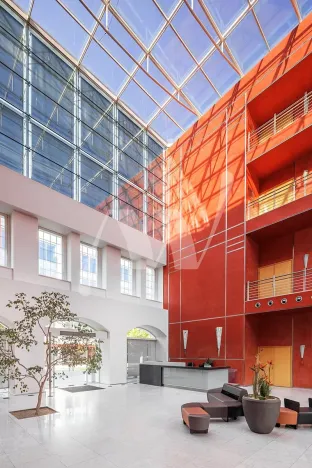 Pronájem kanceláře, Praha - Karlín, Křižíkova, 436 m2