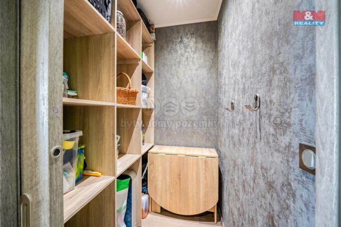 Prodej bytu 3+1, Plzeň - Bolevec, Nýřanská, 82 m2