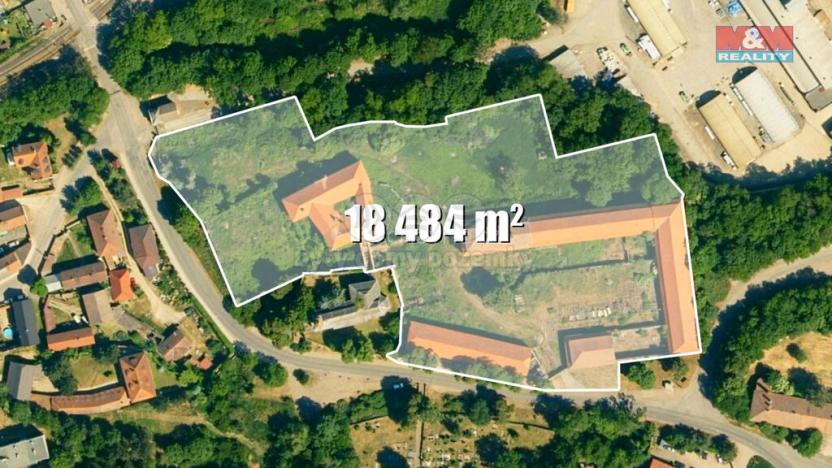 Prodej komerčního pozemku, Zvoleněves, 18484 m2