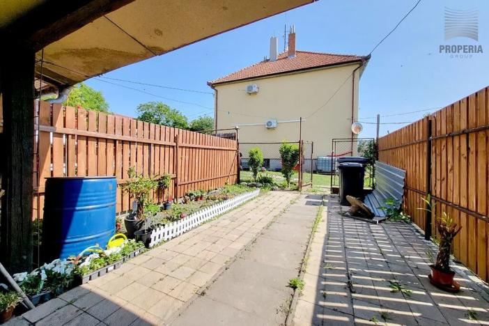 Prodej bytu 2+1, Branišovice, 65 m2