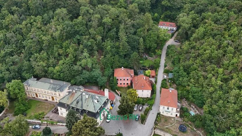 Prodej rodinného domu, Praha - Malá Chuchle, V lázních, 177 m2