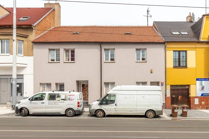 Prodej vícegeneračního domu, Praha, Klapkova, 246 m2