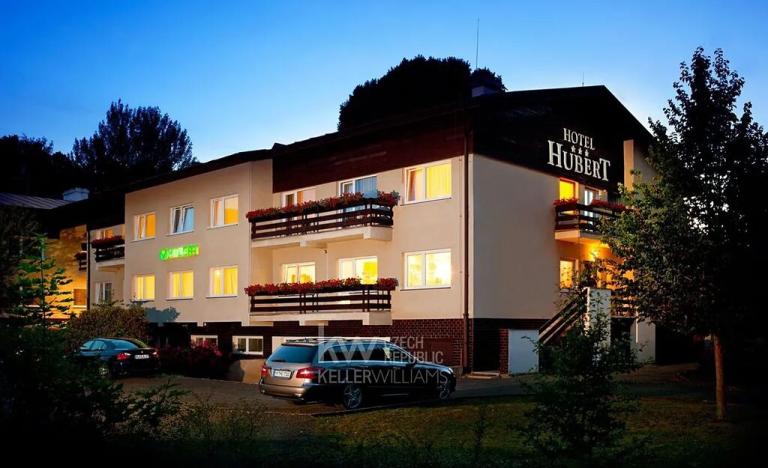 Pronájem restaurace, Františkovy Lázně, Nezvalova, 120 m2