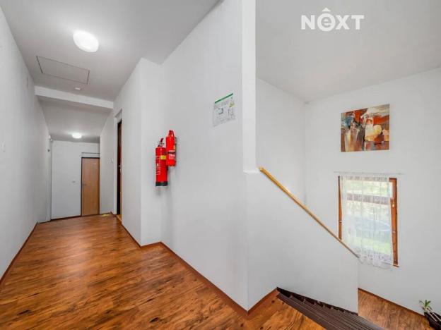 Prodej ubytování, Smolné Pece, 1015 m2