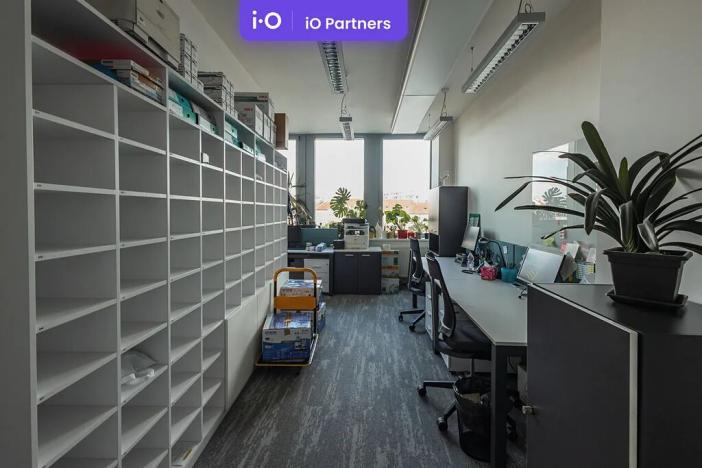 Pronájem kanceláře, Praha - Nusle, Lomnického, 537 m2