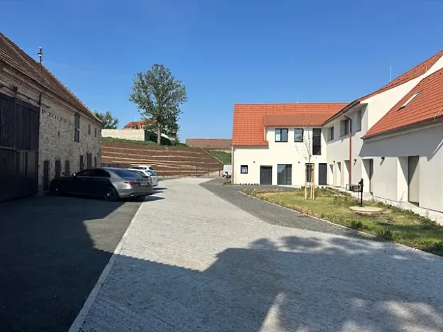 Pronájem bytu 1+kk, Horoměřice, Velvarská, 27 m2