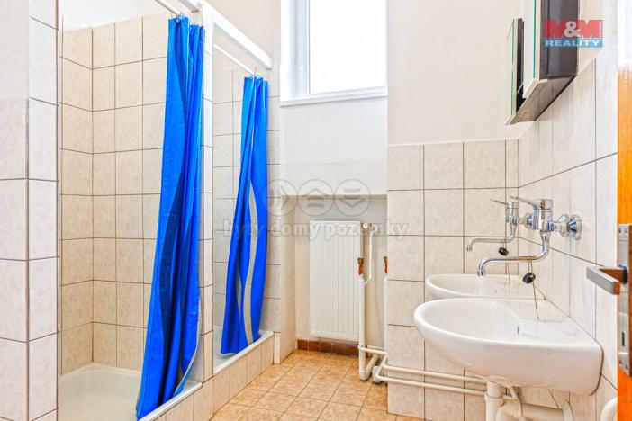 Prodej ubytování, Nové Město na Moravě - Rokytno, 930 m2