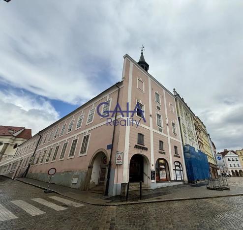 Prodej obchodního prostoru, Jindřichův Hradec, nám. Míru, 1200 m2